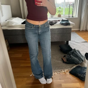 Low waist jeans - Vintage jeans knappt använda. 
