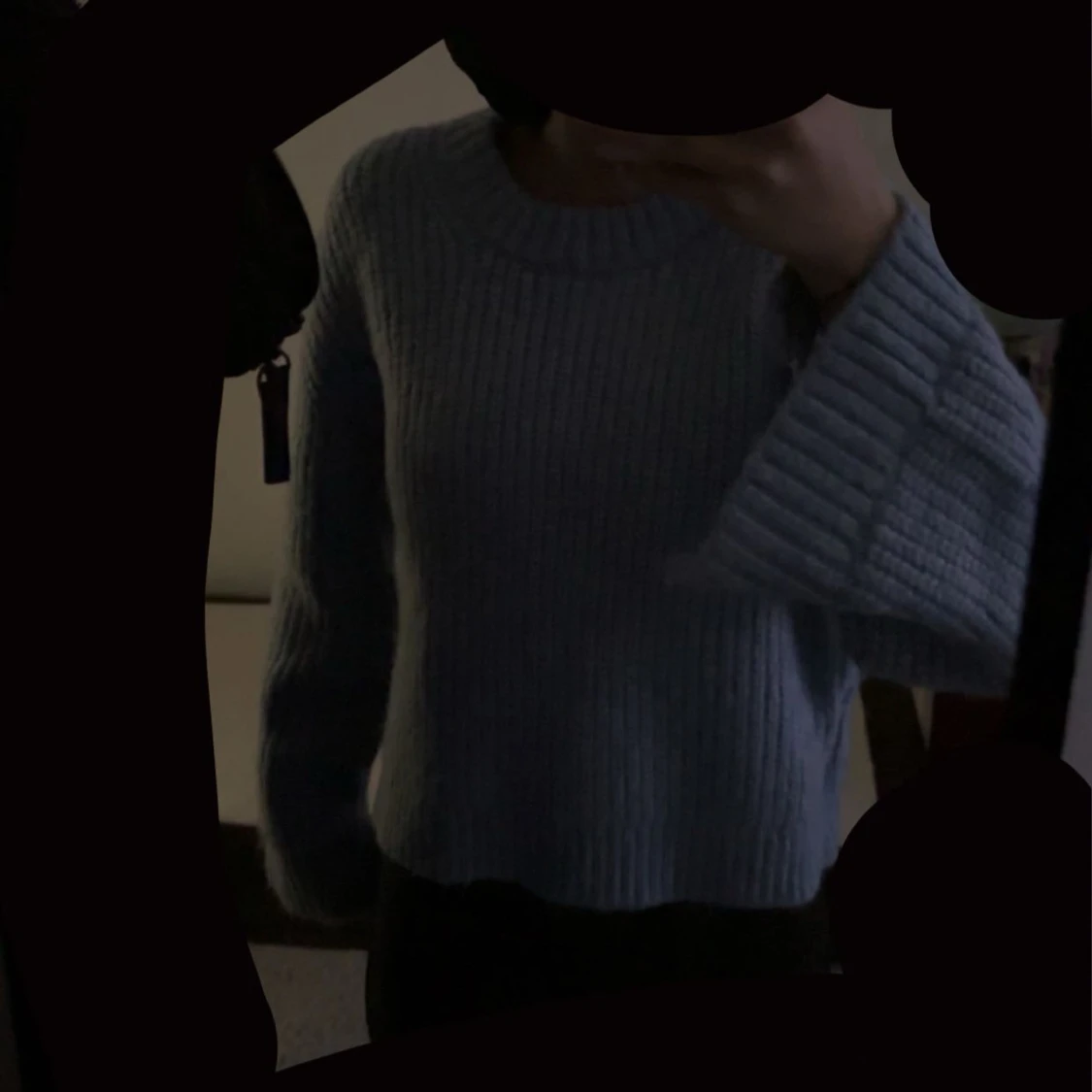 Blå stickad tröja - 91