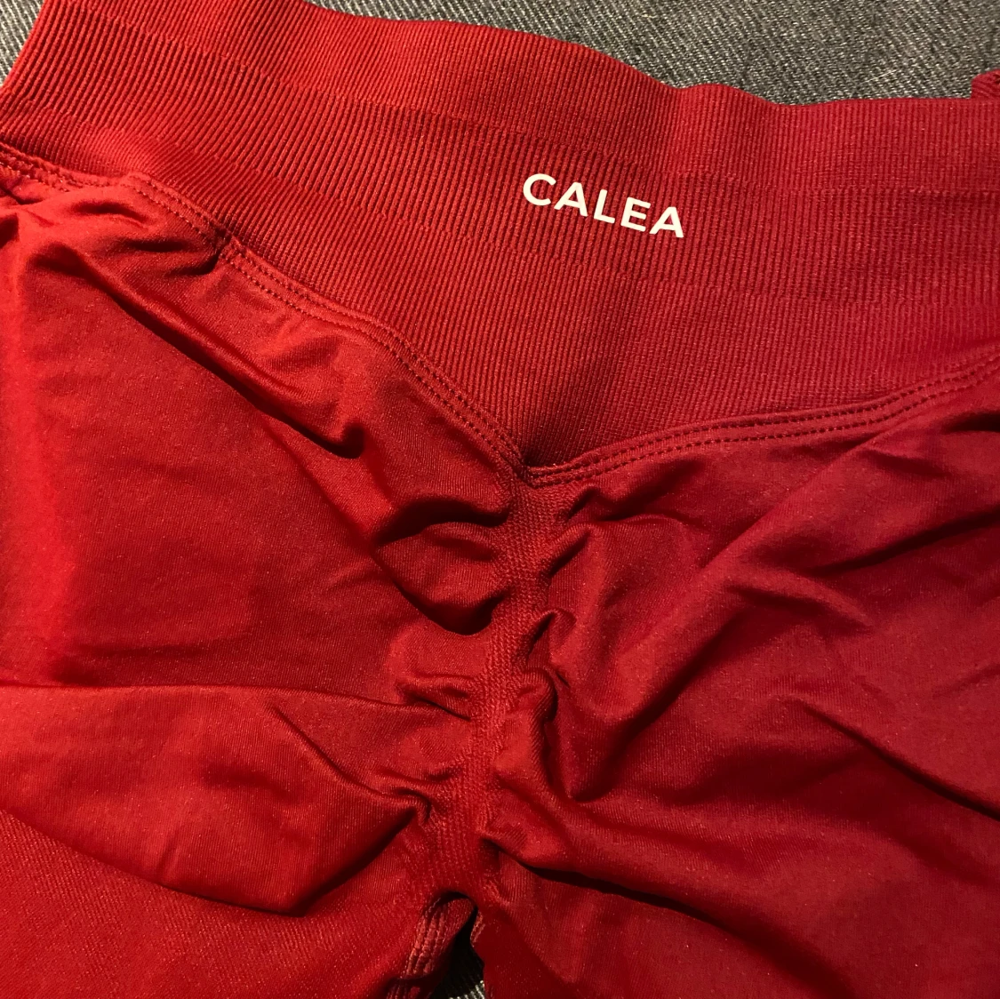 Röda Träningstights från Calea - 90