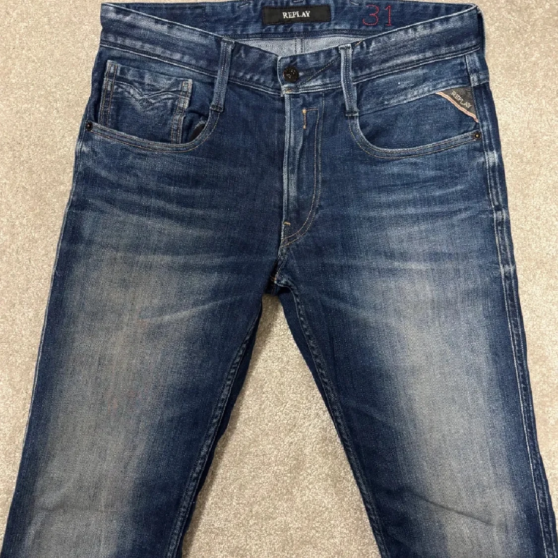Replay Anbasss 31 W 32 L mörkblå - 90