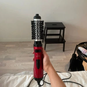 Värmeborste -  Fungerar jättebra med roterar lite långsammare