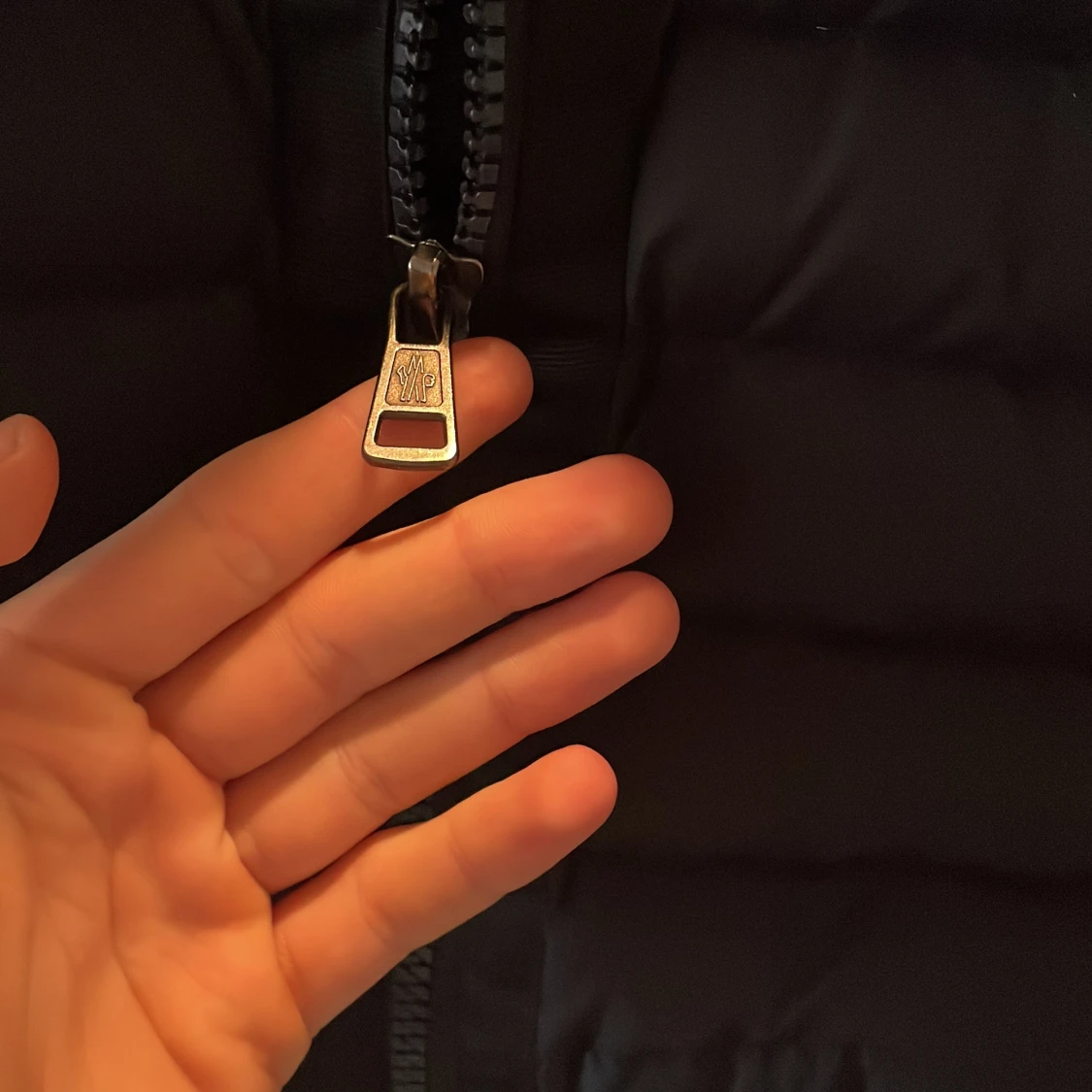 Mörkblå cardigan från Moncler - 92