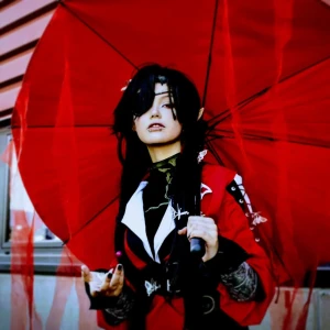 Hua Cheng peruk - Peruk till hua Cheng. Använd en gång och har en limmad hårlinje. Köpare betalar frakten.