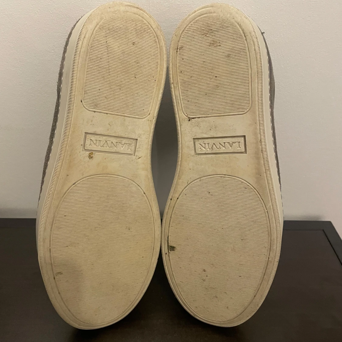 Grå sneakers från Lanvin - 3