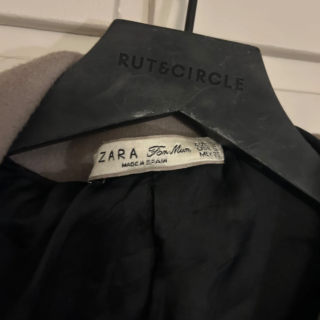 Beige kappa från Zara - 1