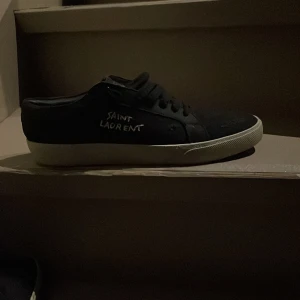 Ysl skor  - 150 kr + frakt