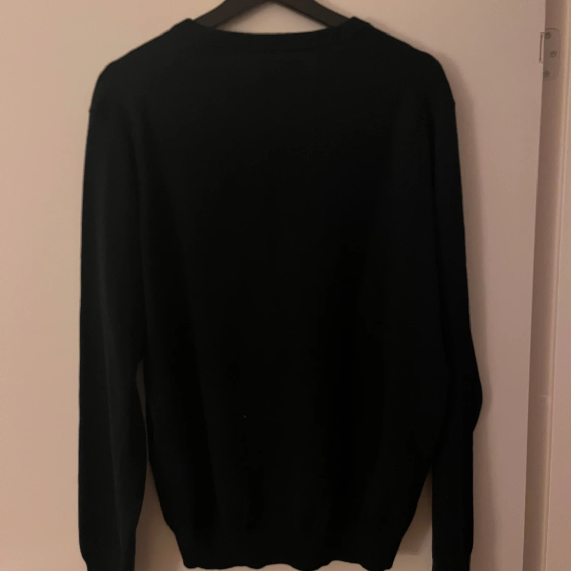 Svart tröja från Gant - 1