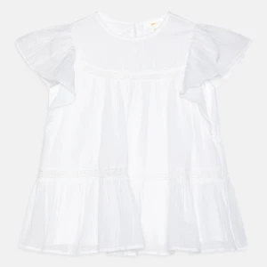 Vit blus med volangdetaljer - Säljer en söt vit blus från Gina Tricot Young med volangdetaljer på ärmarna. Blusen har en luftig passform och är perfekt för varma dagar. Den är tillverkad i ett lätt och bekvämt material. I storlek 158/164 men skulle säga att den passar xxs-xs (lite liten på mig som oftas har S)💕Sitter jättegulligt på!☀️Skriv till mig vid frågor🤗