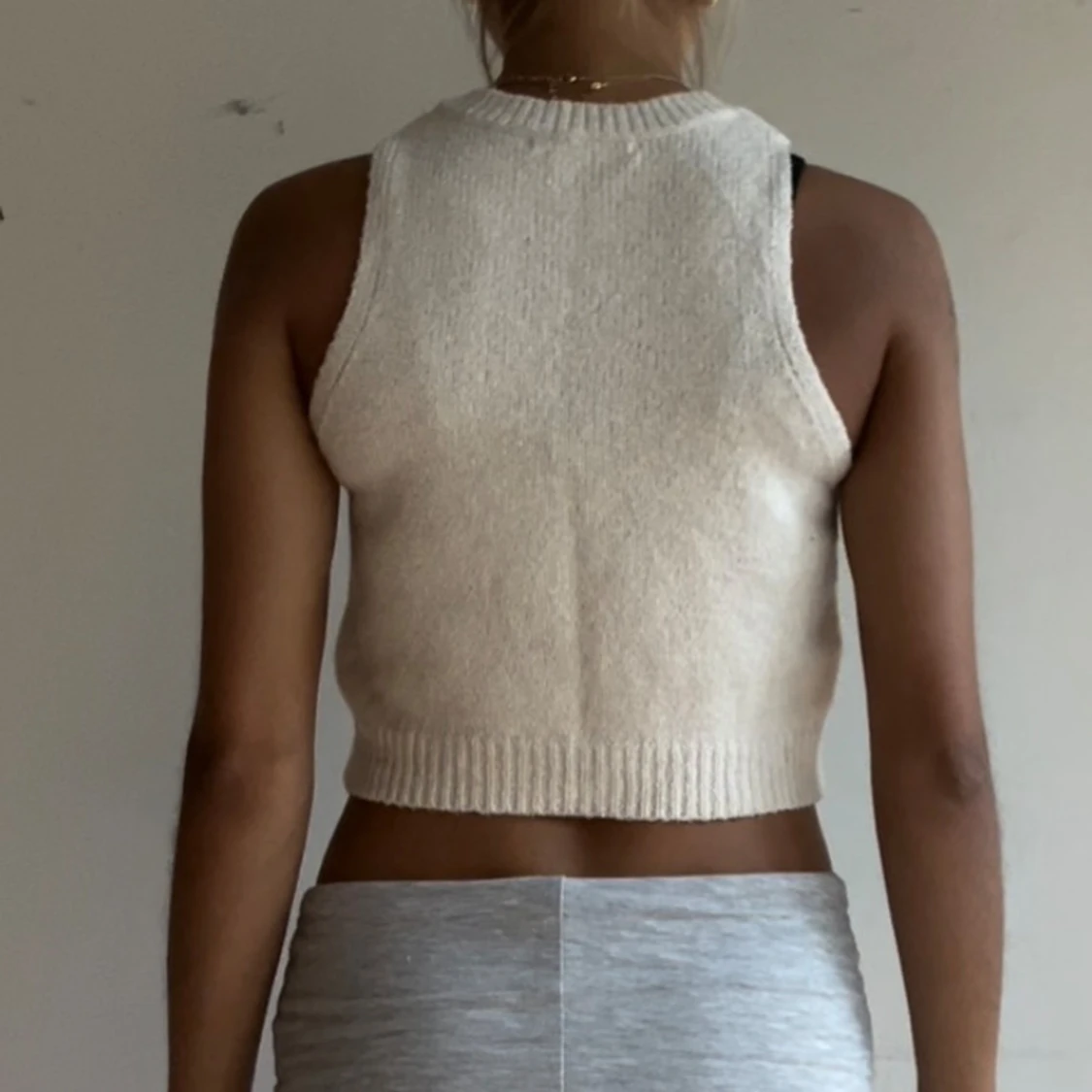 Stickad söt topp - 91