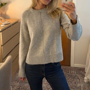 Stickad tröja  - Stickad tröja ifrån Carin Wester. Perfekt till hösten 😍