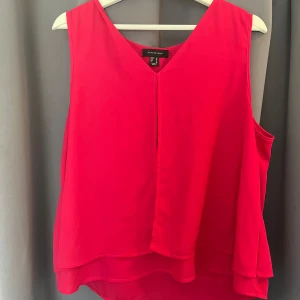 Röd/rosa blus  - Fin blus