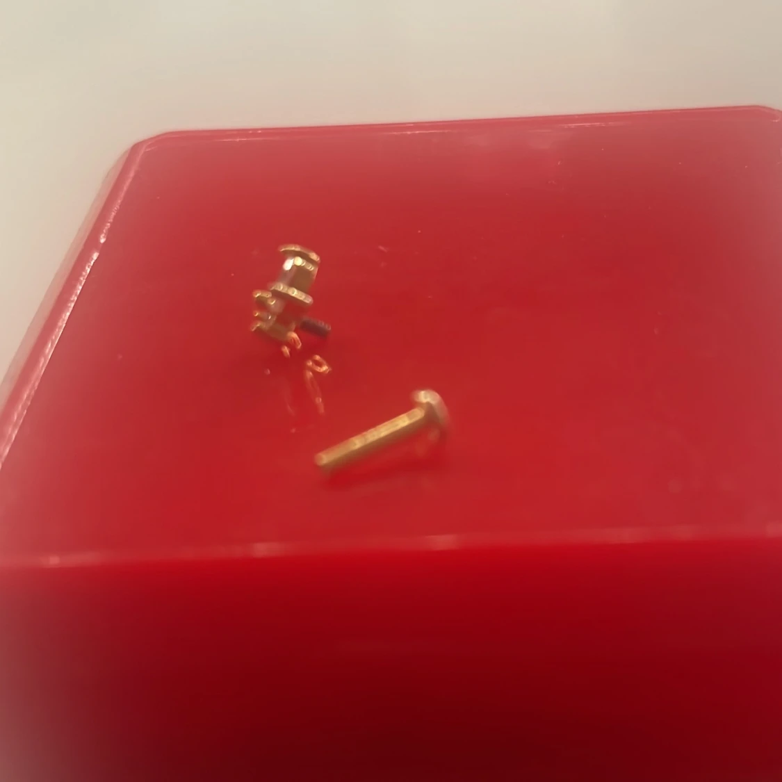 Helix piercing guld  - 90