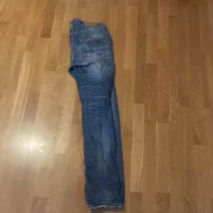Nudie jeans  - Växt ur de