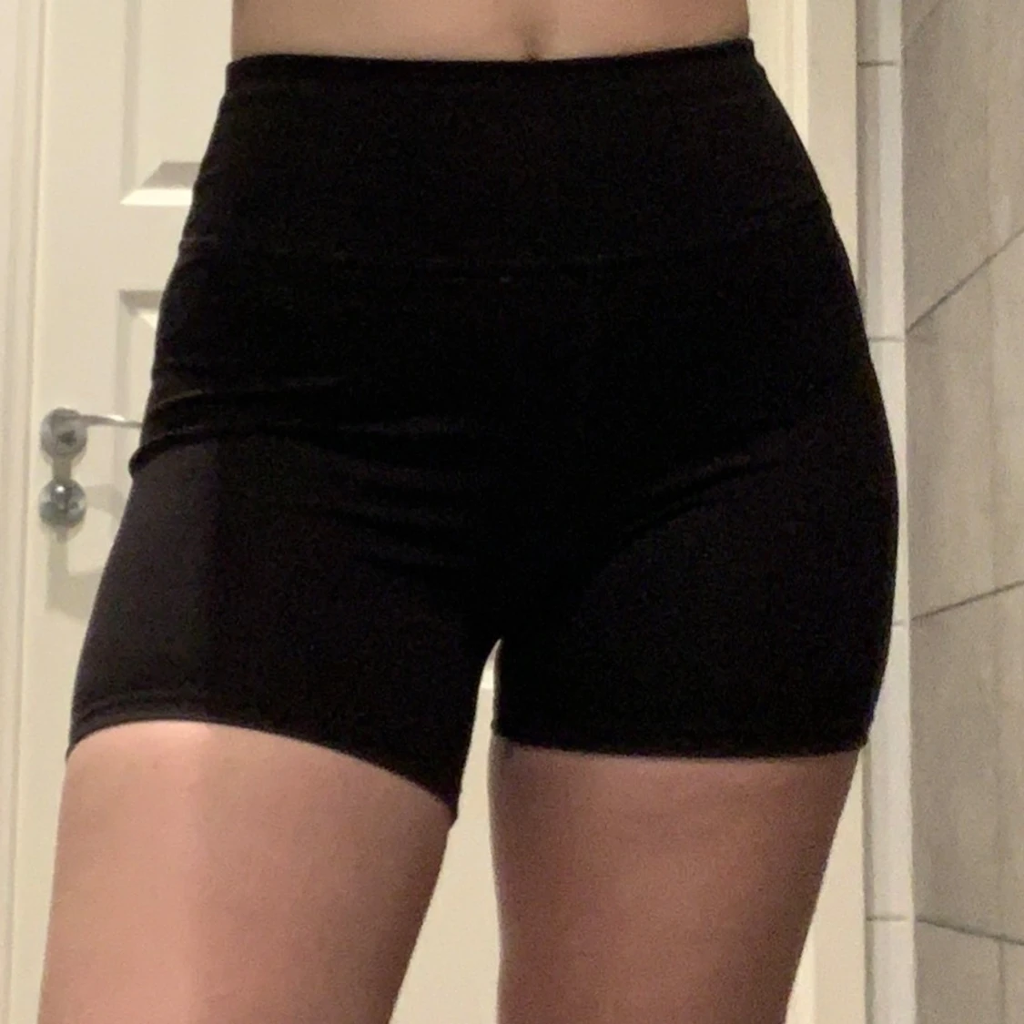 Svarta träningsshorts