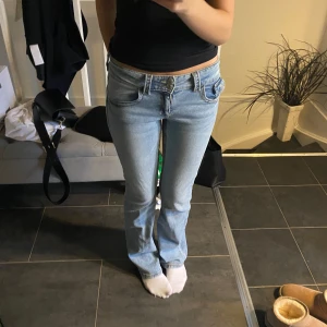 Jeans - Ljusblå jeans från Gina young storlek 170💗 används fåtal gånger 
