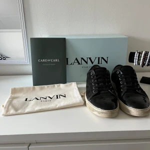 Lanvins  - Bra skick kvitto box följer med