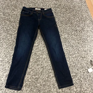 Tom tailor jeans - 30/32 jätte bra skick. Aldrig använda, säljer pga för liten storlek