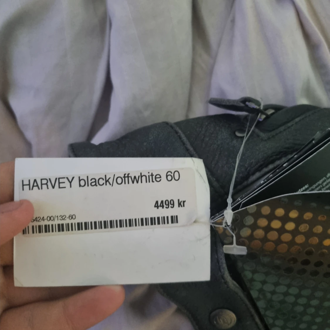 Harvey black/offwhite 60 - 90