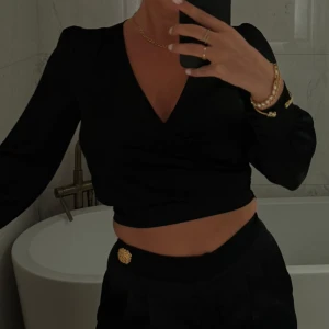 Black silk blouse  - Black silk blouse 🖤 very good condition 