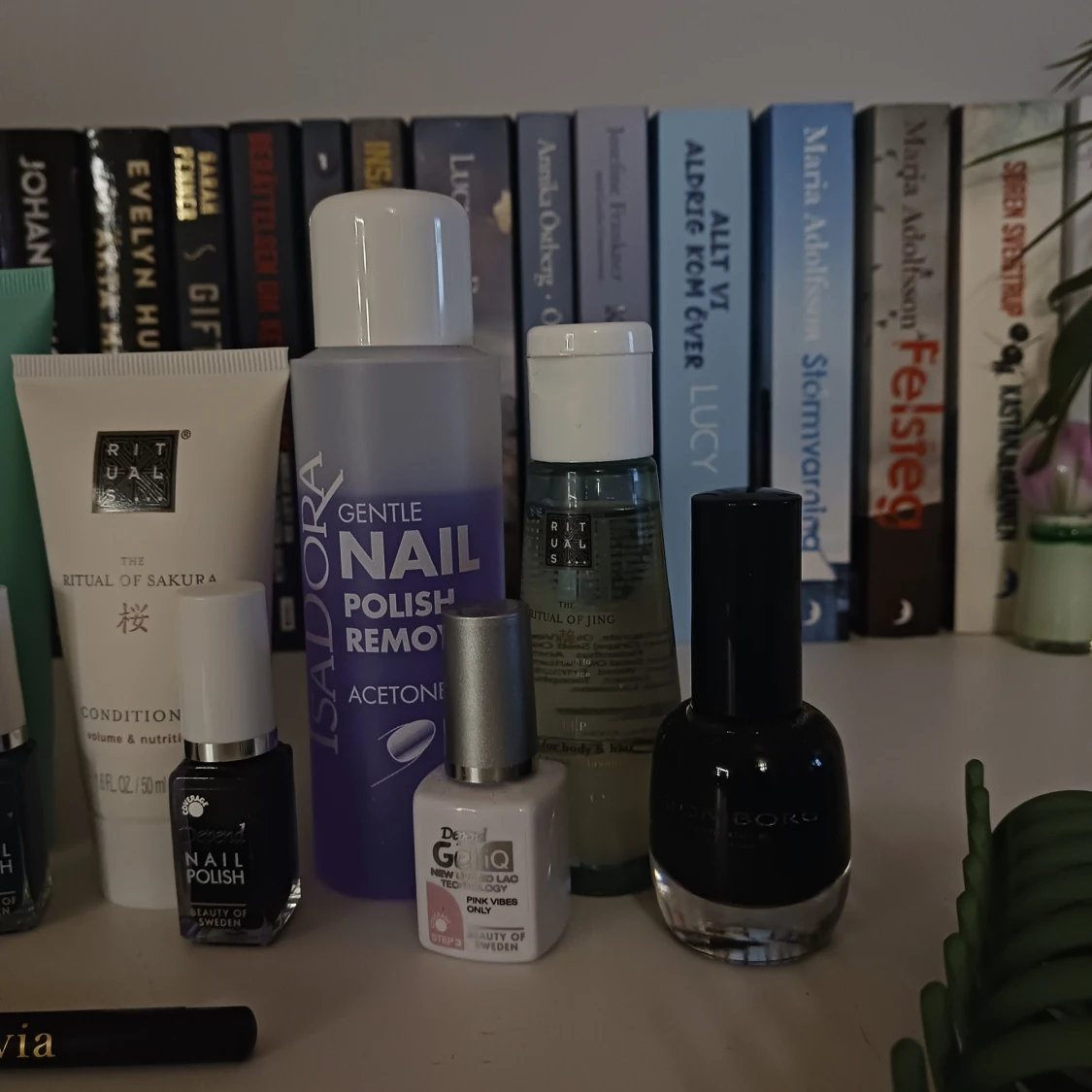 Smink och nagelvårdspaket - 92