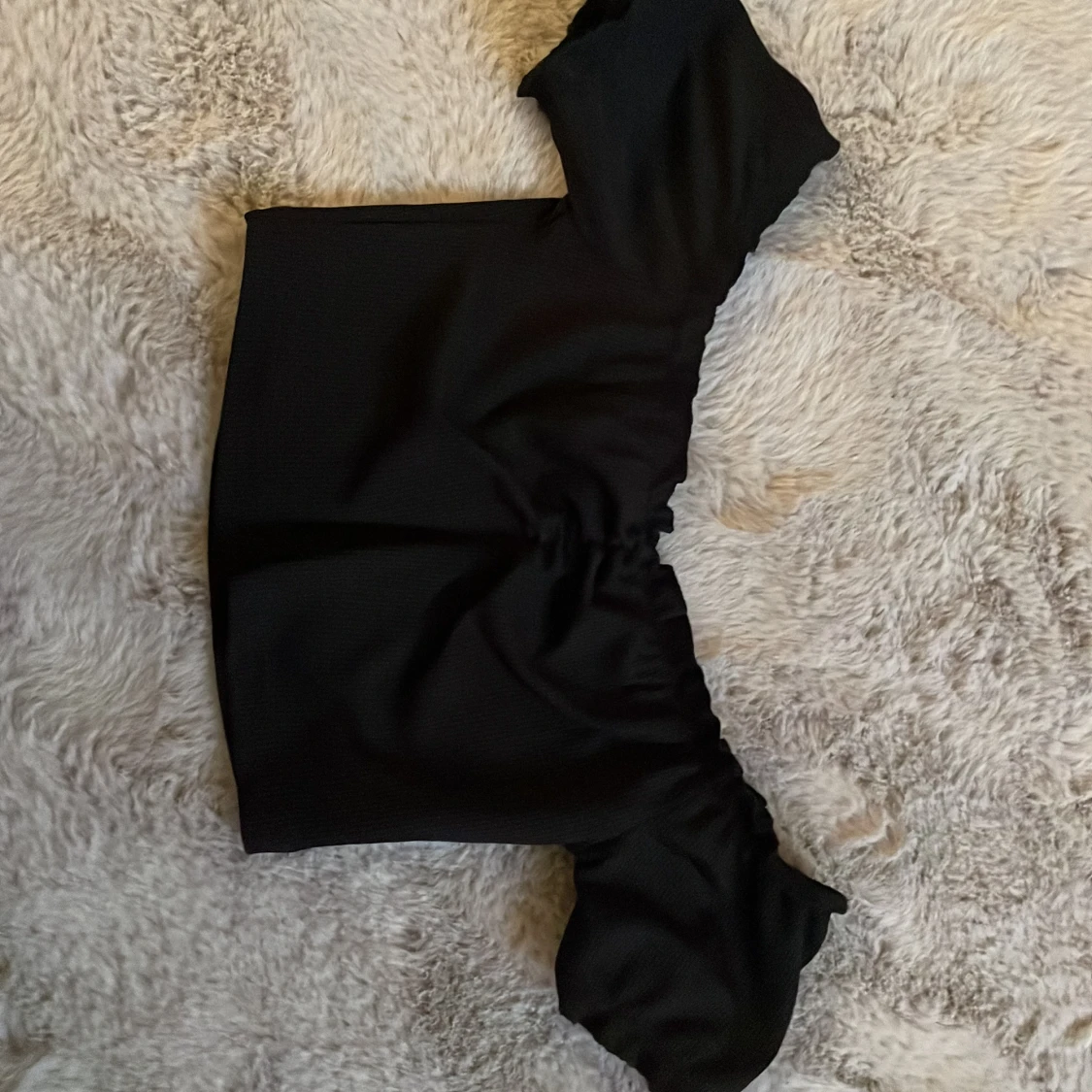 Svart offshoulder topp - 91