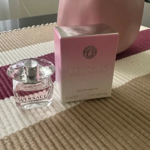 Bright crystal Versace parfym - Helt nytt mini parfym från Versace 