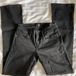 Crocker jeans - Crocker jeans som är sparsamt använda. 