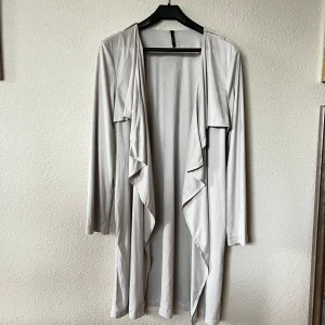 Kappa i mockaimitation - Tunnare kappa i mockaimitation, kan även användas som kofta