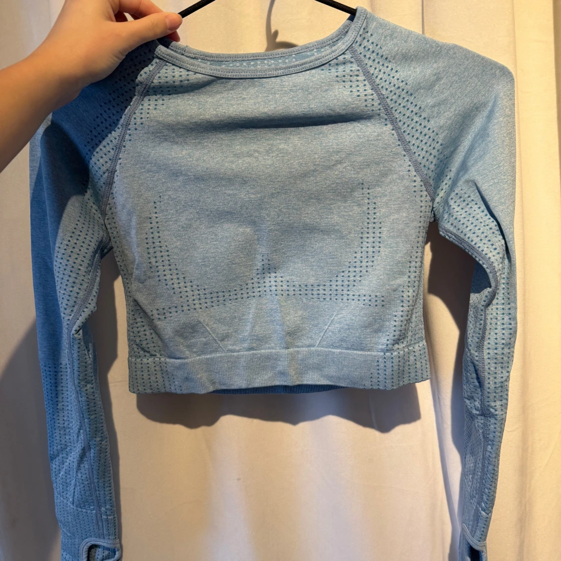 Ljusblå croppad träningströja - 2