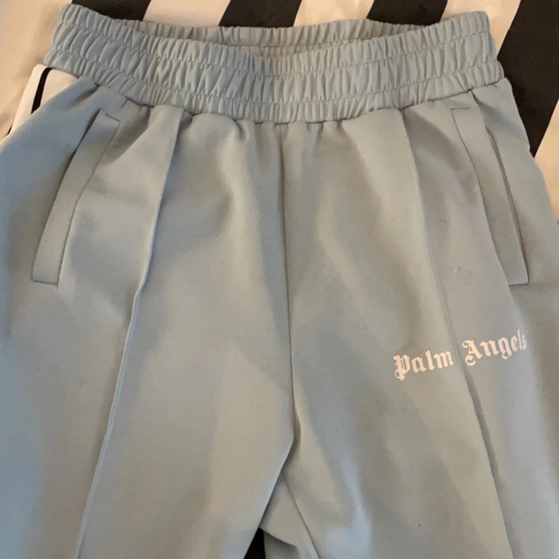 Ljusblå byxor från Palm Angels - 1