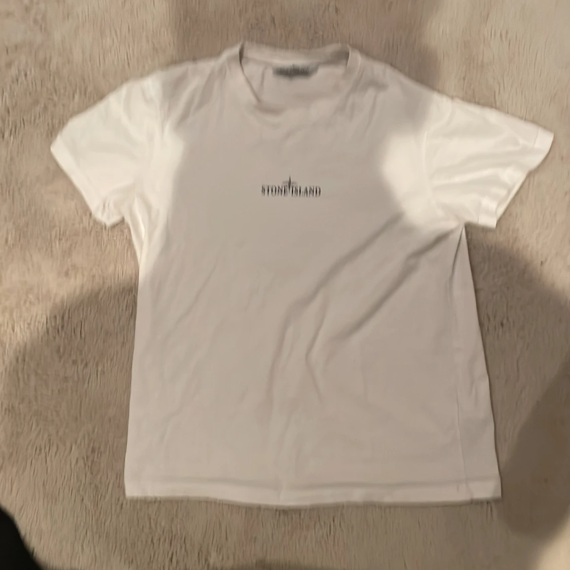 Vit t-shirt från Stone Island - 1