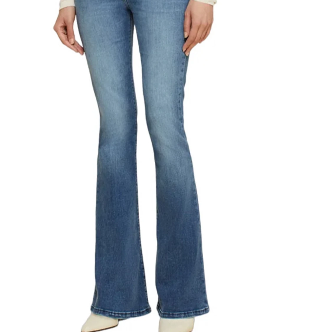 Blå bootcut jeans från Lois - 2