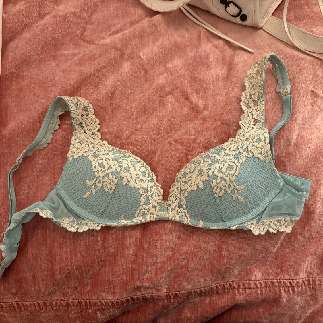 Ljusblå spets-bh Intimissimi 