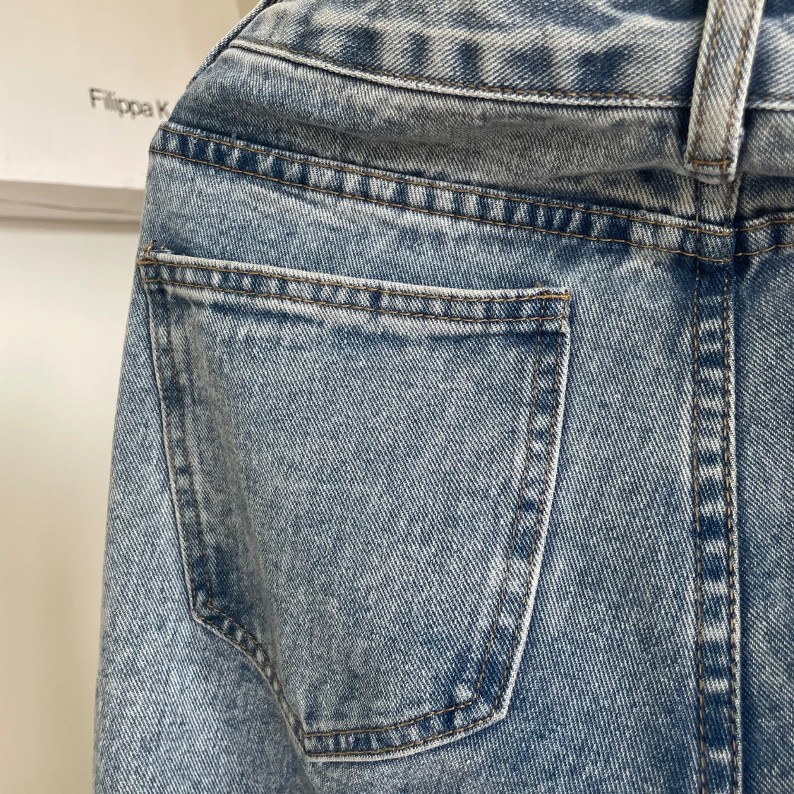 Blå jeans från Shein - 90