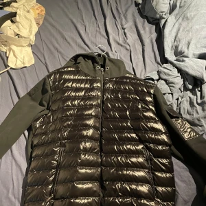 Cardigan - Skick bra låtsas jaxka