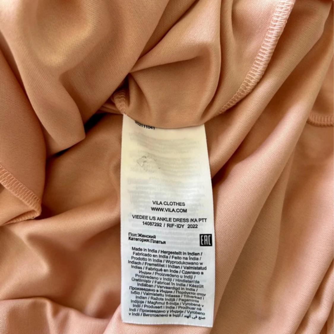 V-ringad omlottklänning - Vila - 93