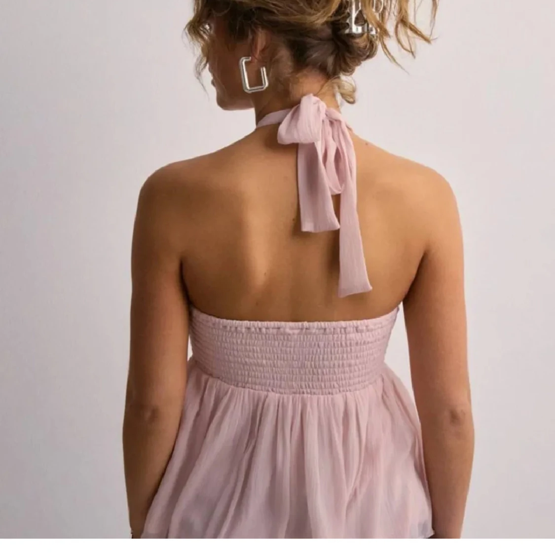 Slutsåld Nelly topp  - 90