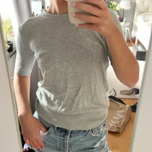 T-shirt  - Fin tshirt! Bra skick 