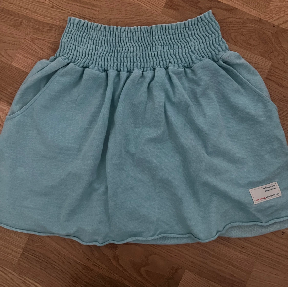 Ljusblå kjol från Odd Molly