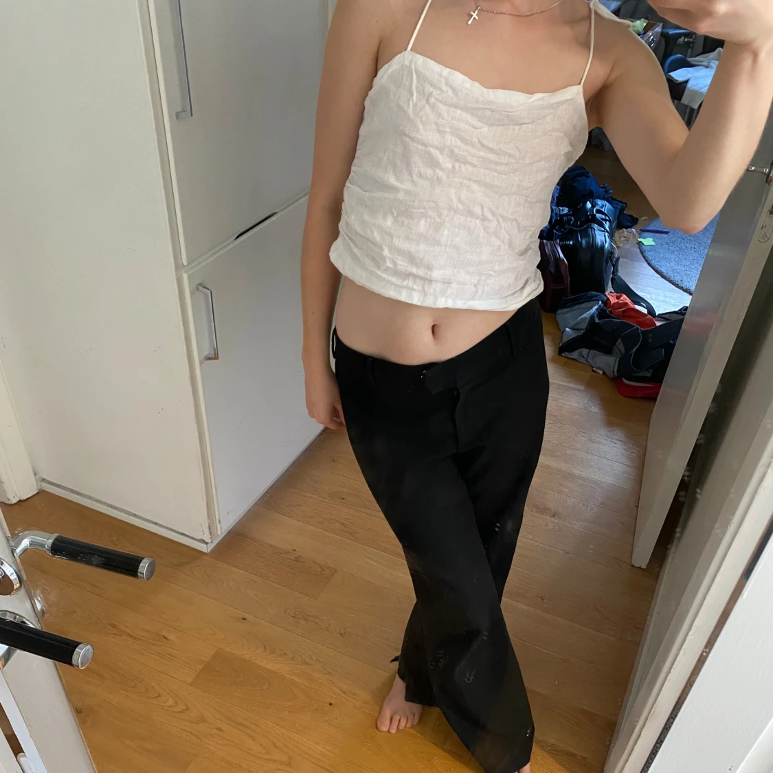 Vit ärmlös linnetopp - 91