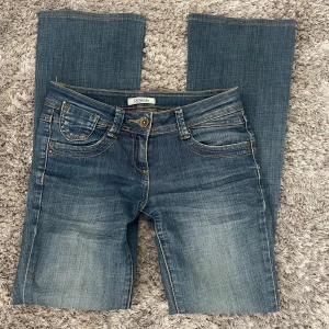 jeans - snygga jeans i storlek s