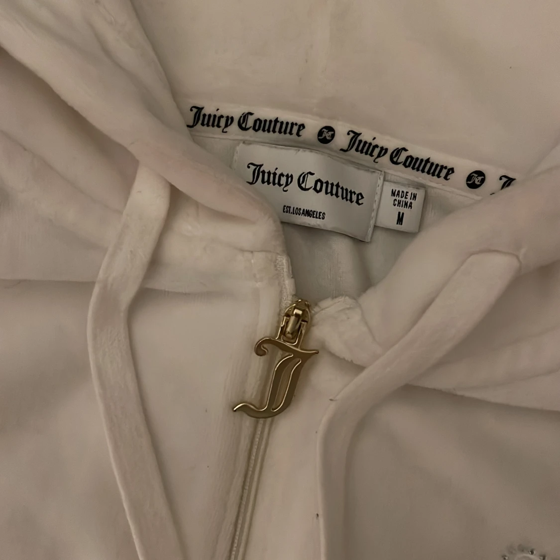 Vit hoodie från Juicy Couture - 90
