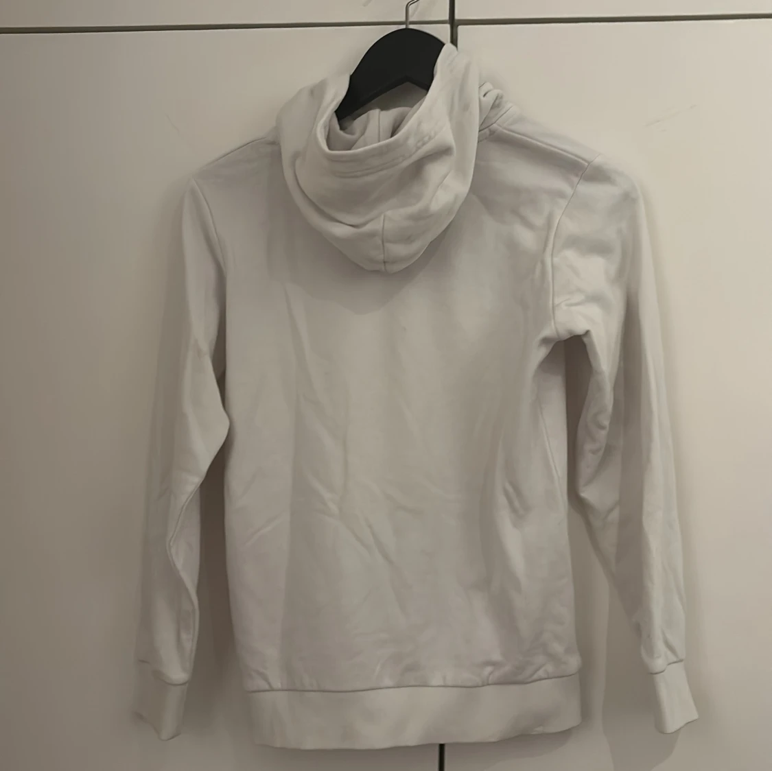 Vit hoodie från Peak Performance - 90