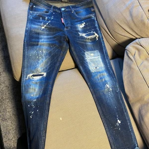 Dsquared jeans - Dsquared jeans. Knappt använda