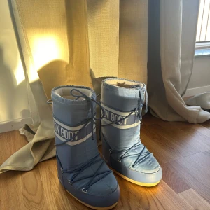Moon boots - Fint skick! Strl. 35-38