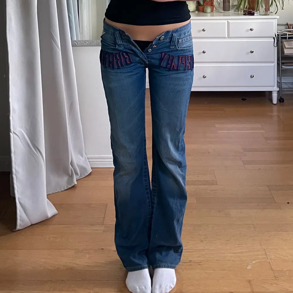 använd köp nu!💋 midja:78 innerben:81. Jeans & Byxor.