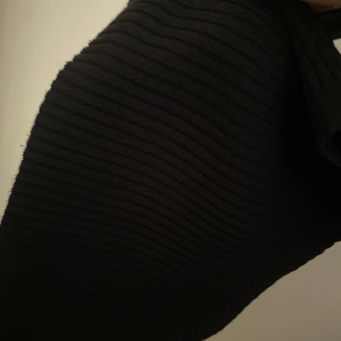 Svart top  - 27