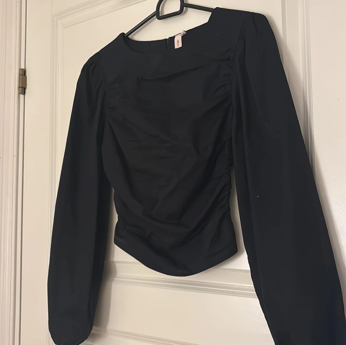 Blus från Nelly  - 90