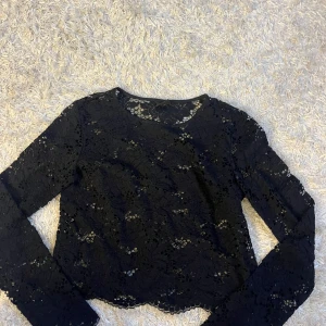 tröja  - tröja från Gina tricot, bra skick