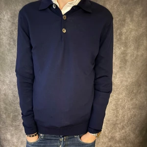 Morris tröja  -  // Morris tröja | Nyskick | Storlek: S | Nypris runt 1600kr | Kontakta för fler frågor eller funderingar // Deluxecloset